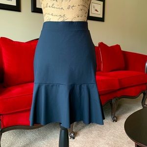 Bebe Skirt! 🤩 Cute Mini!